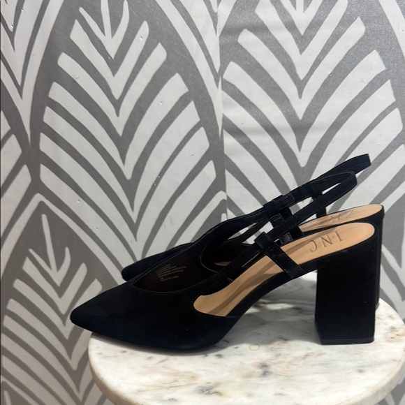 INC International Concepts Black Pointed Toe Slingback Heels - Picture 3 of 8